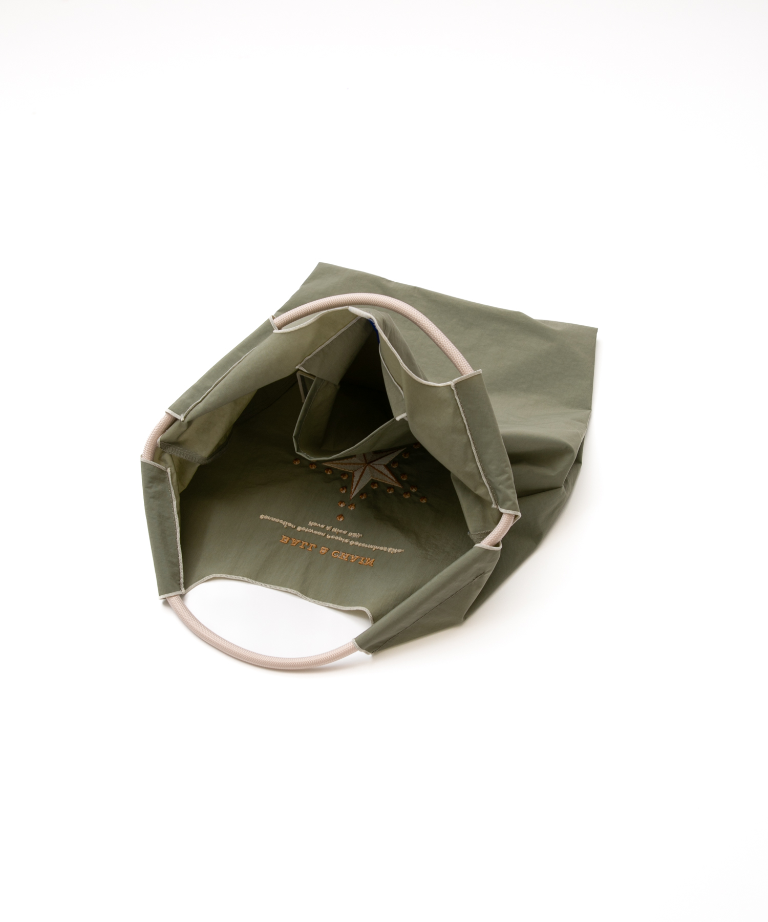 The first star *Mサイズのみ