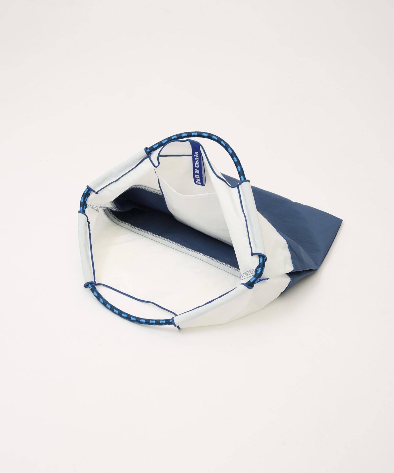 Bicolor Model (M)