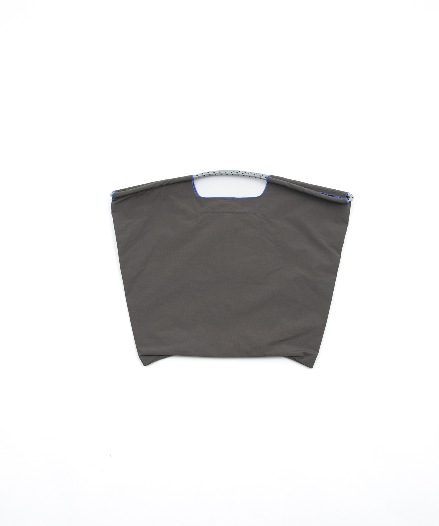 B.IT TAKES ALL SORTS (L)