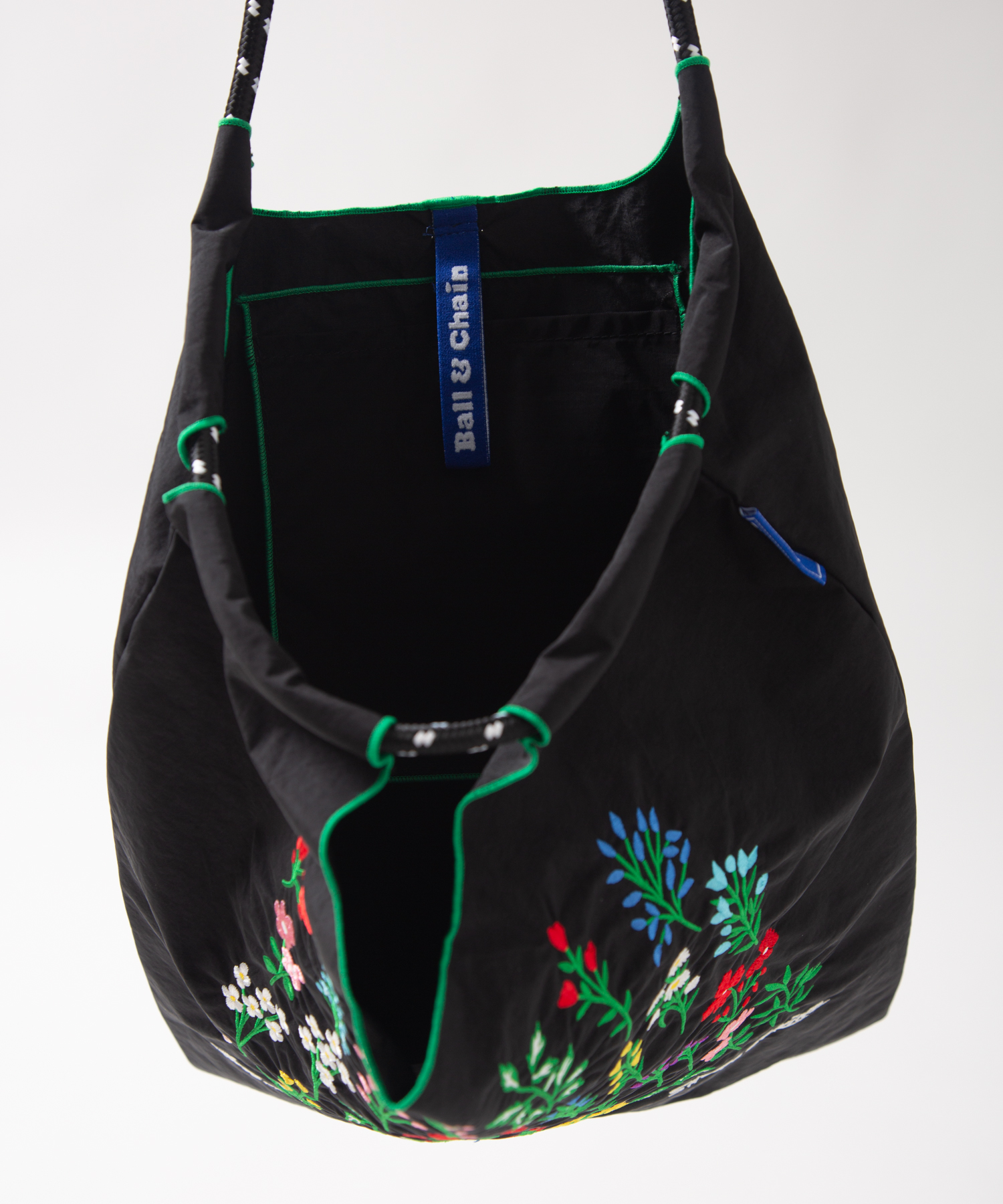 [OVEOF] Flower Embroidered Bag ★すぐ品切れ★ バッグ | flower／フラワー公式通販