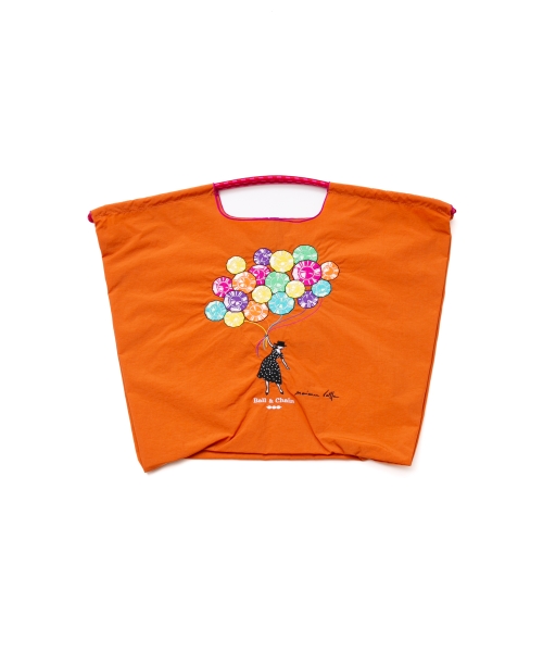 Marianne battle Le ballon(L)