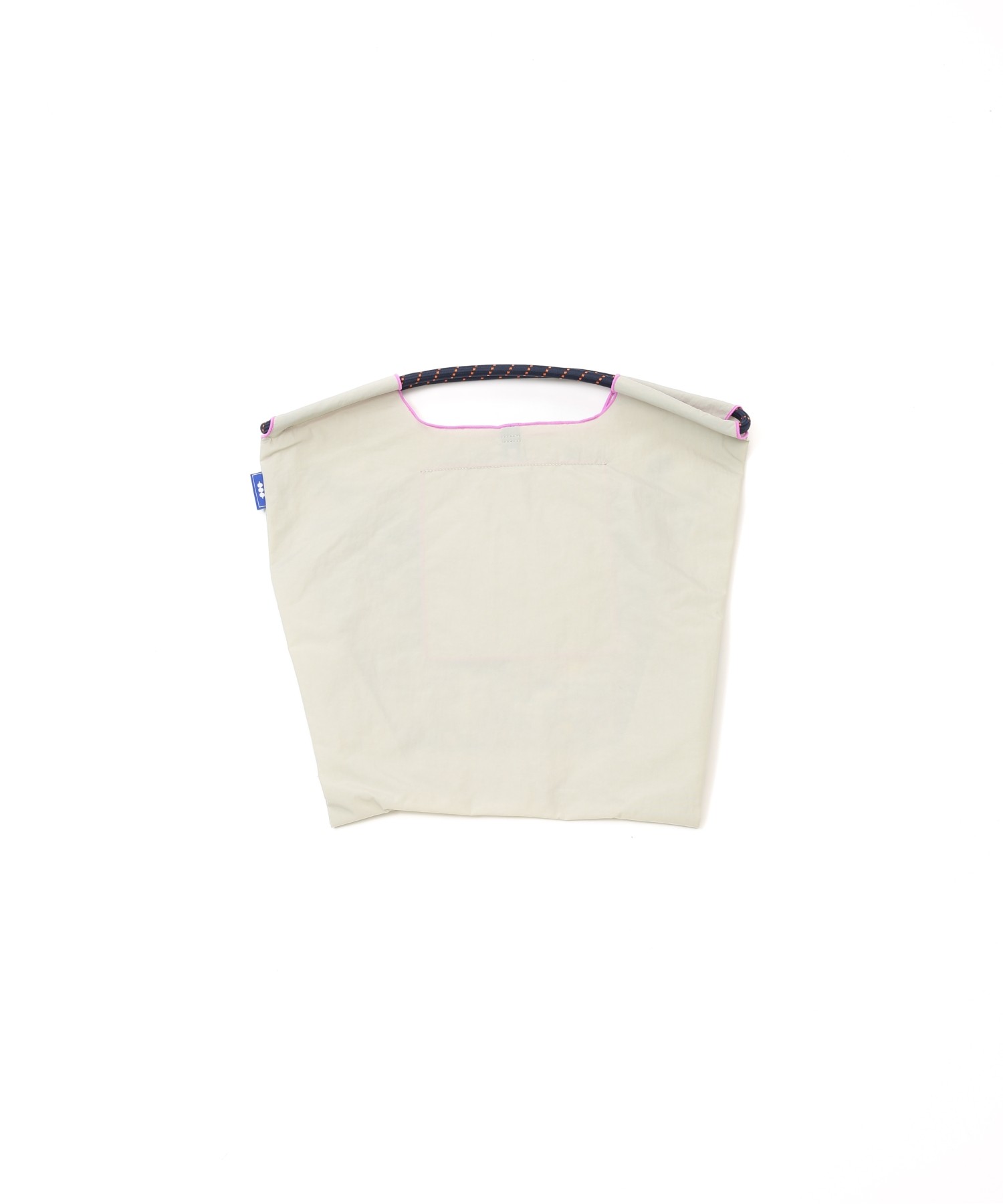 S.H SILHOUETTE TREE(M)