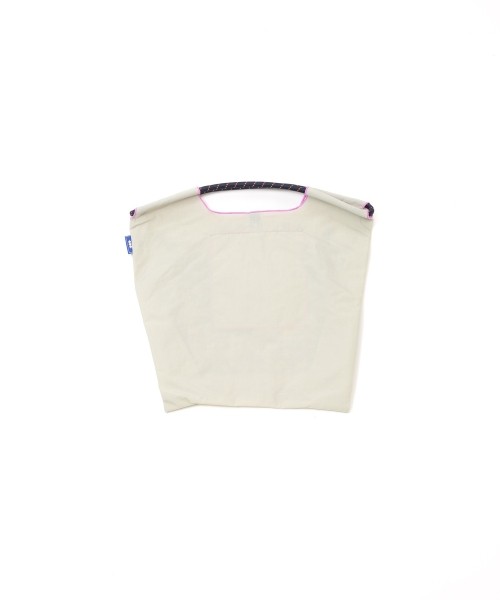 S.H SILHOUETTE TREE(M)