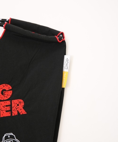 PLAYING TOGETHER (M)