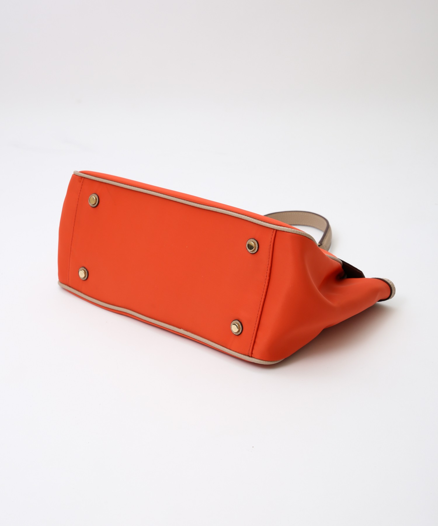 ALLURE ONE HANDLE BAG L