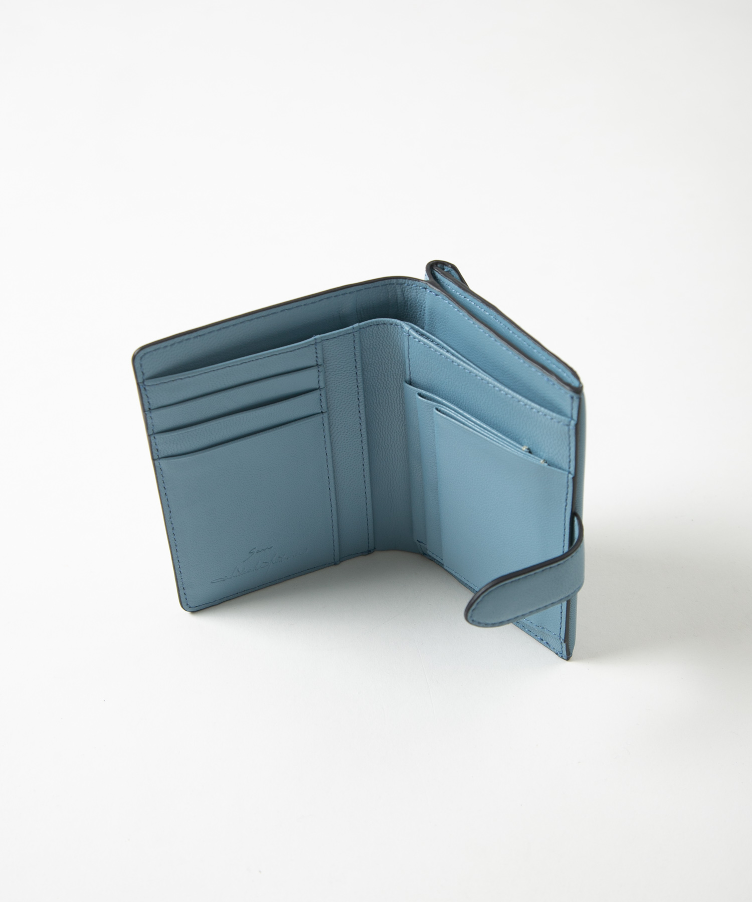 メール型二つ折り財布