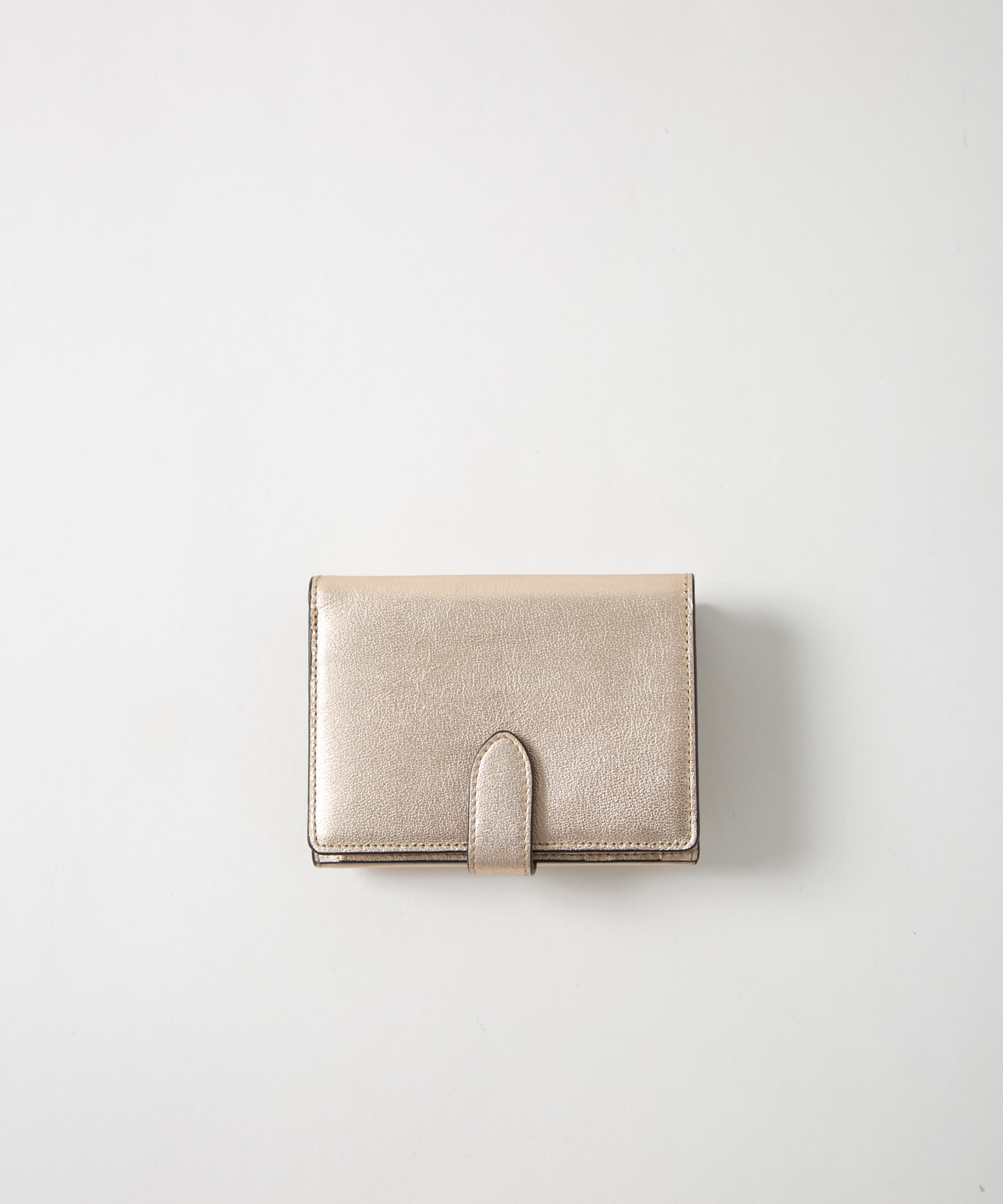 メール型二つ折り財布