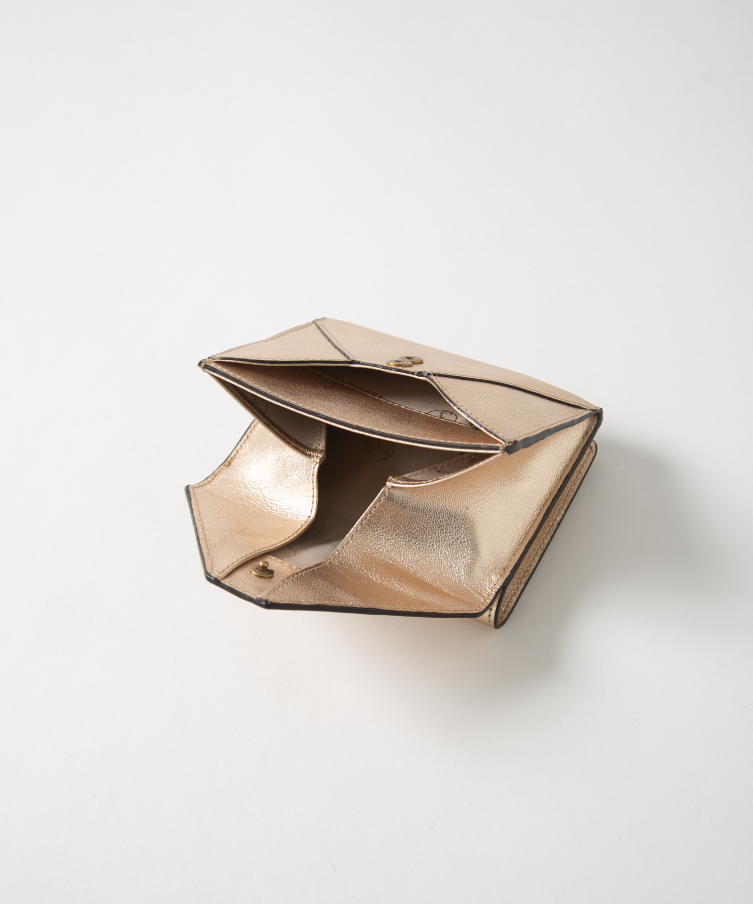 メール型二つ折り財布