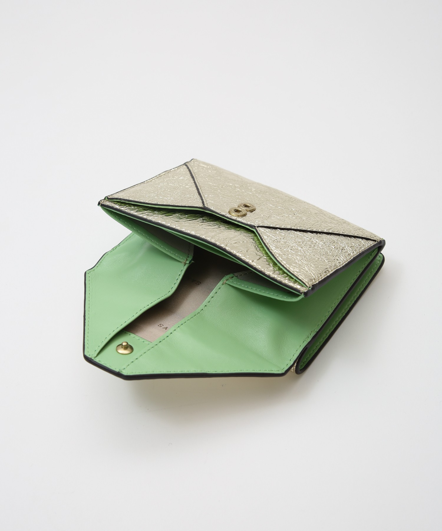 メール型二つ折り財布/レオパード箔押し