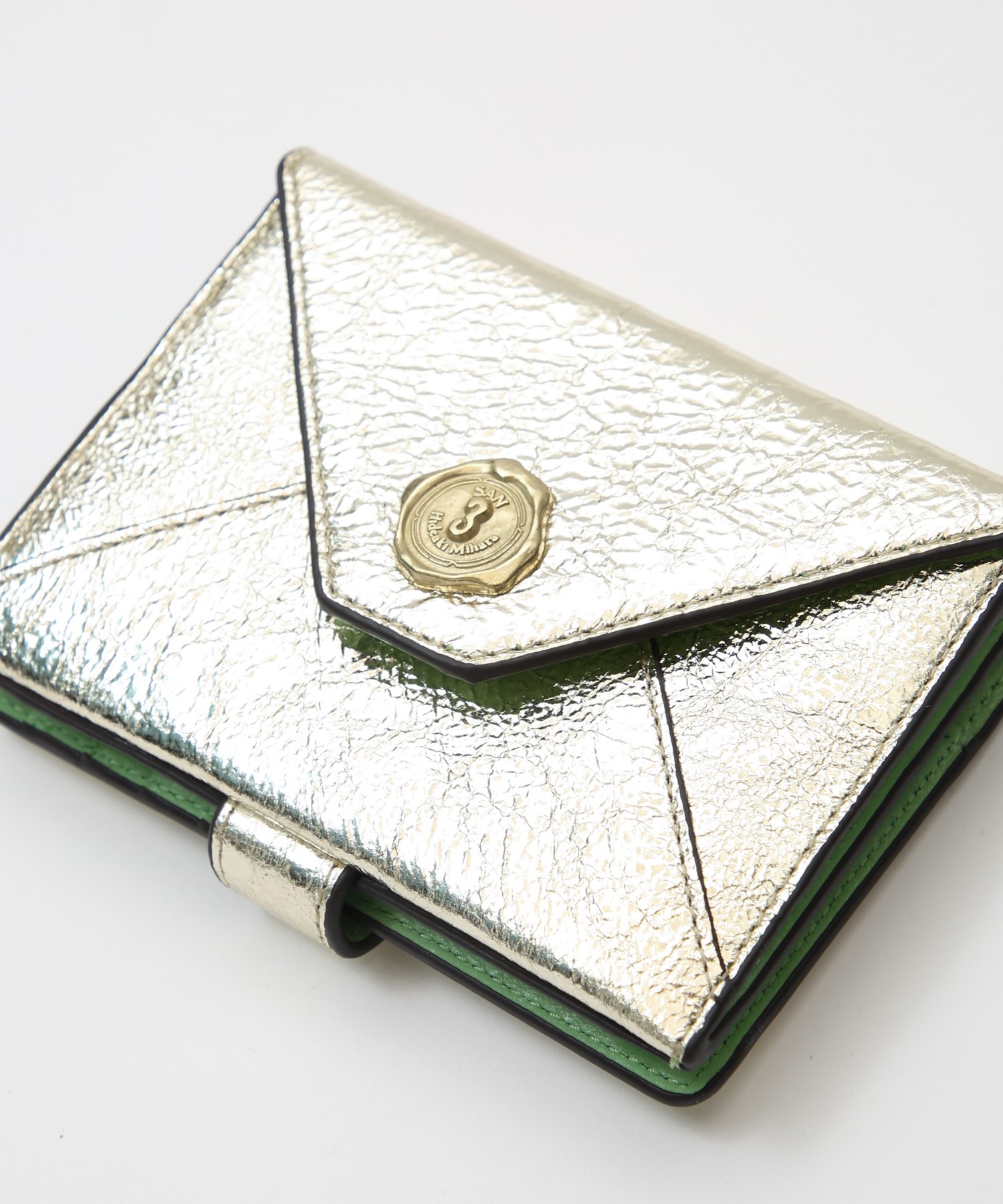 メール型二つ折り財布/レオパード箔押し