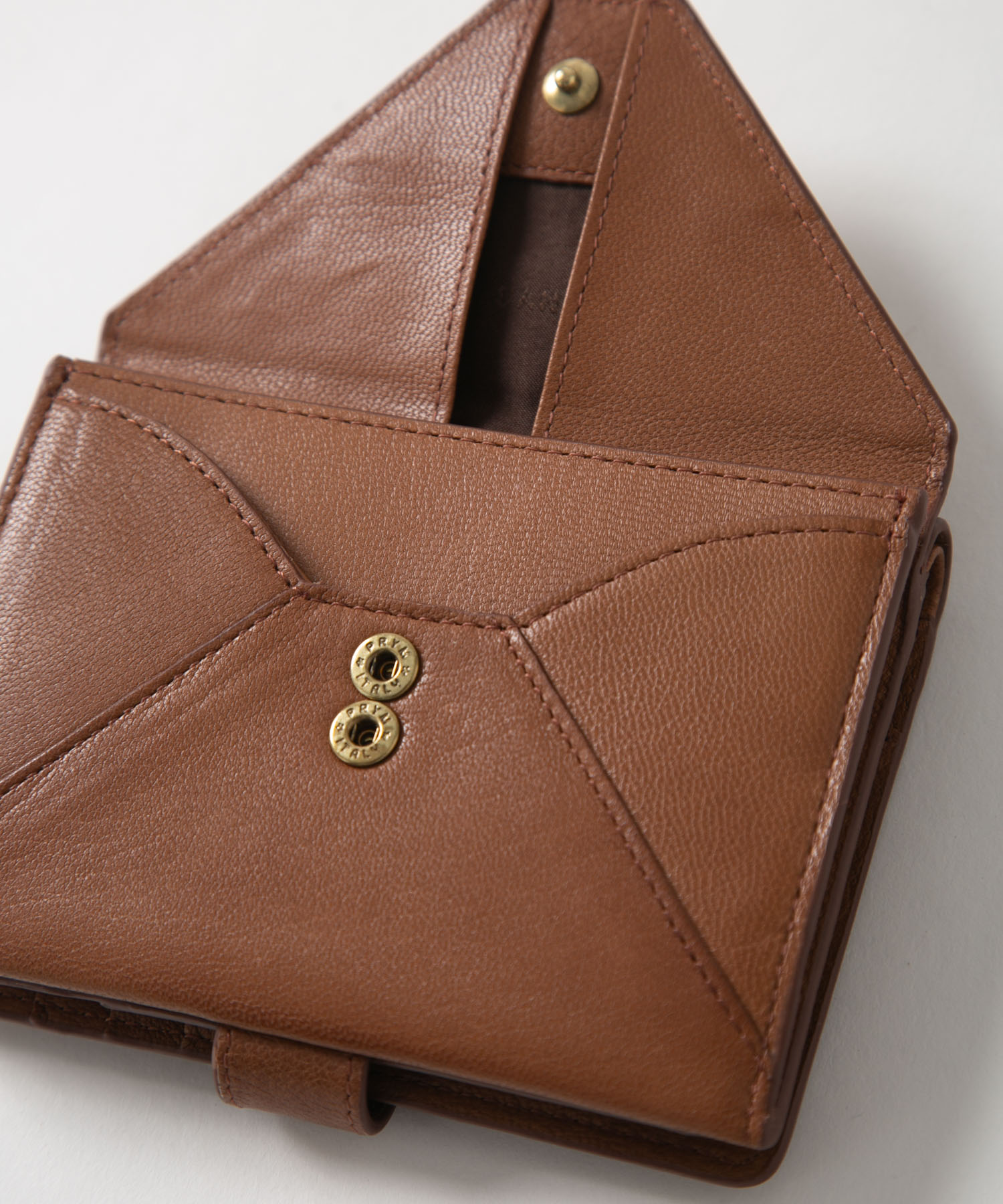 メール型二つ折り財布