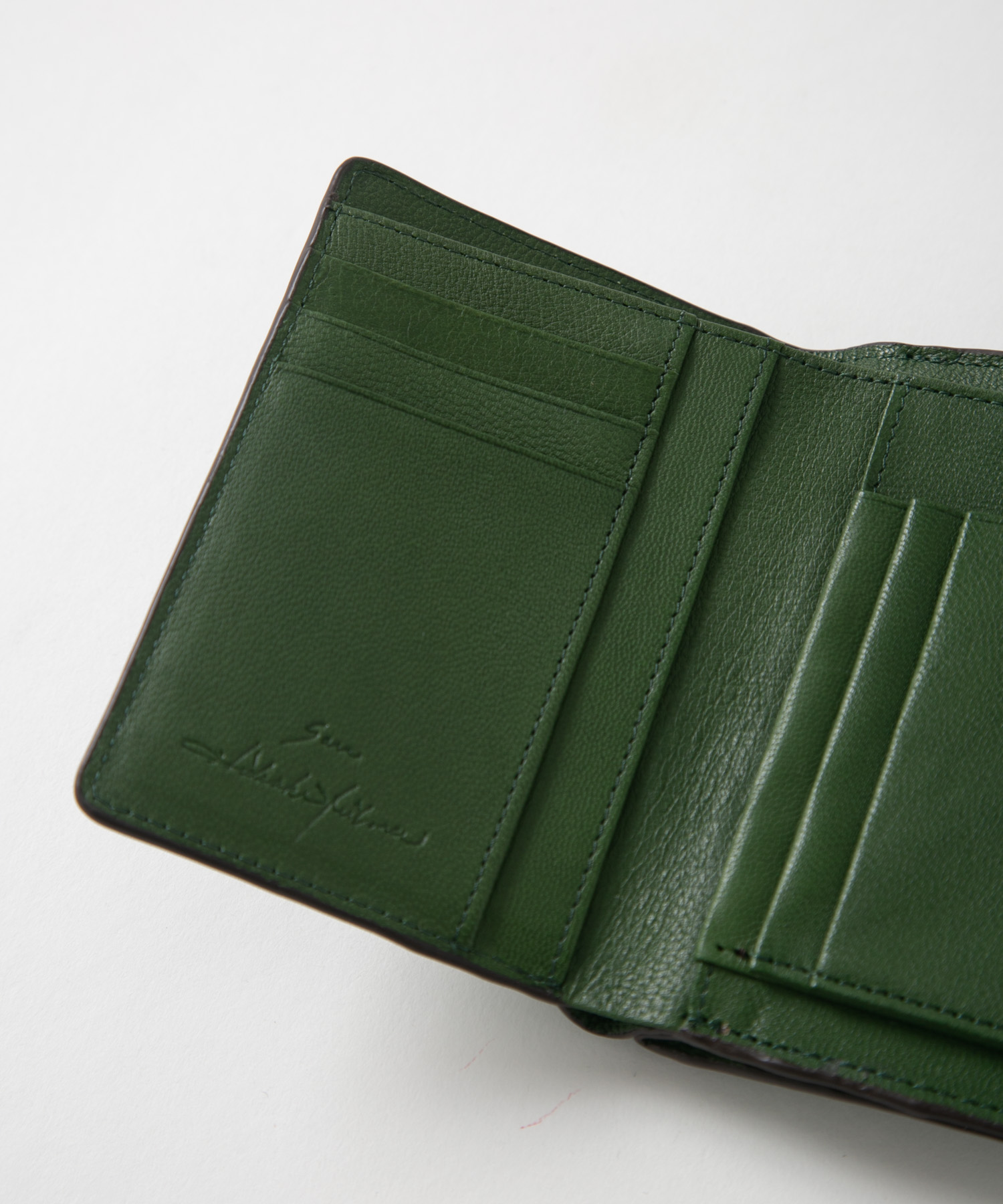 メール型二つ折り財布