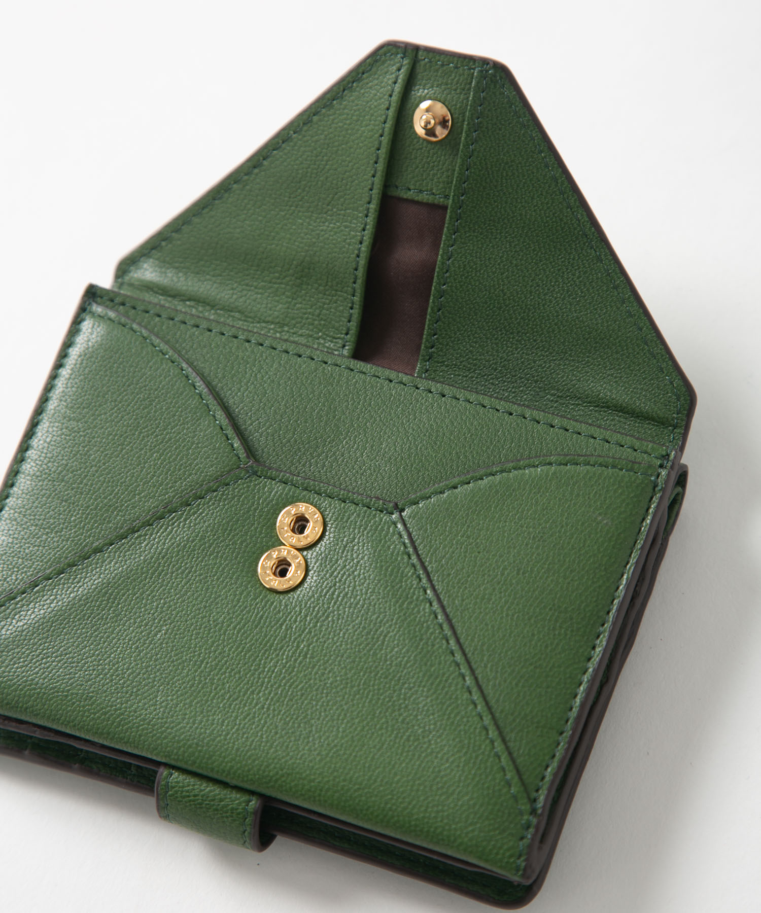 メール型二つ折り財布