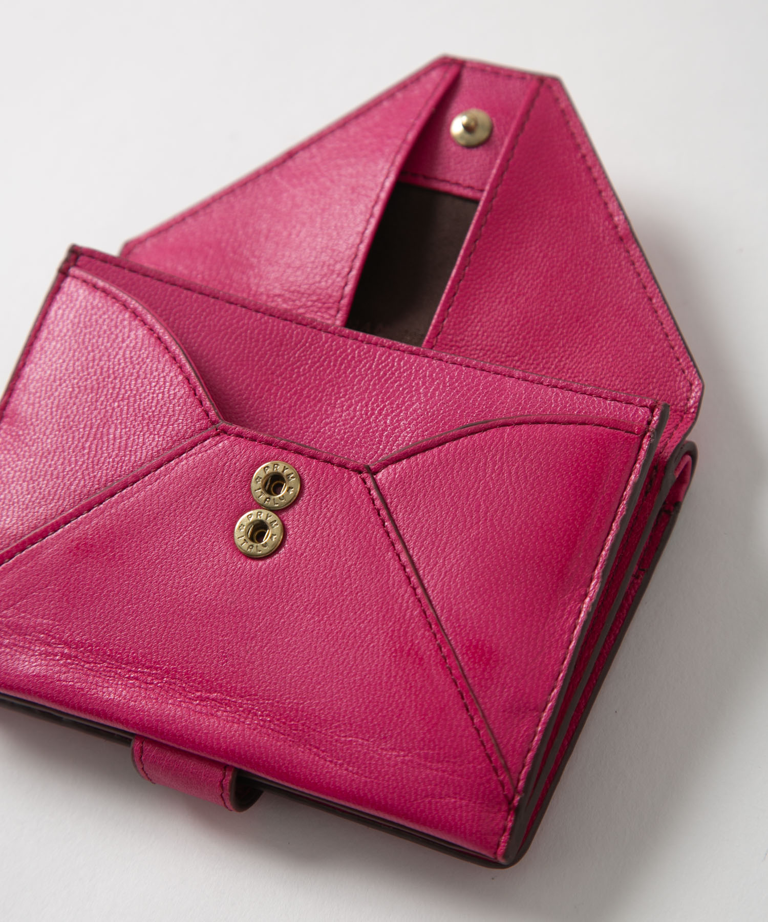 メール型二つ折り財布