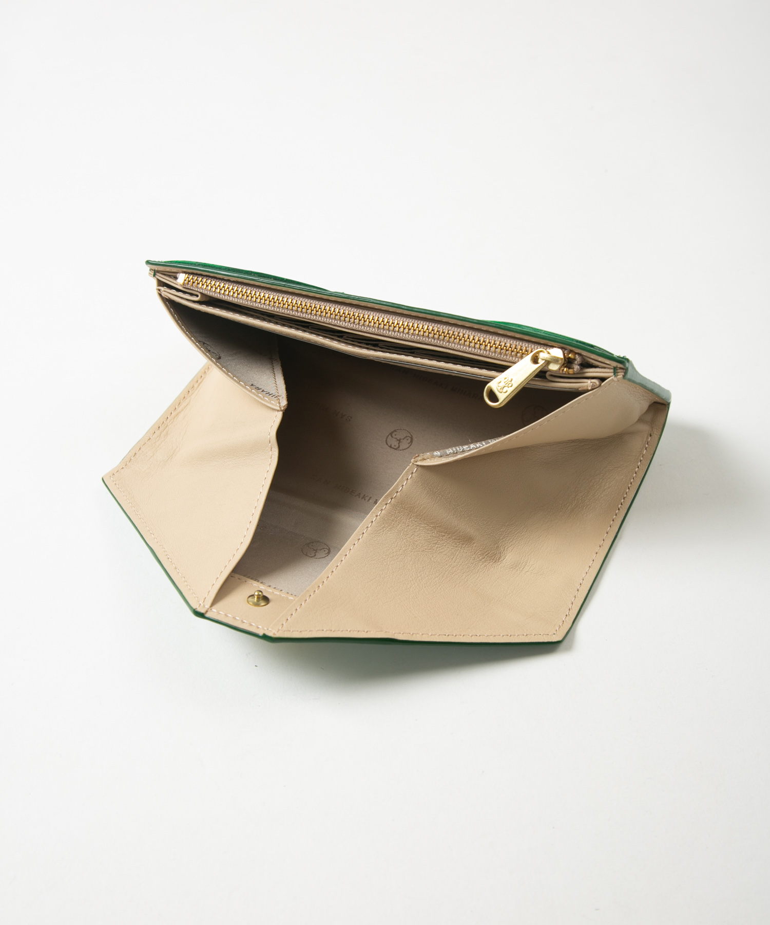 メール型長財布