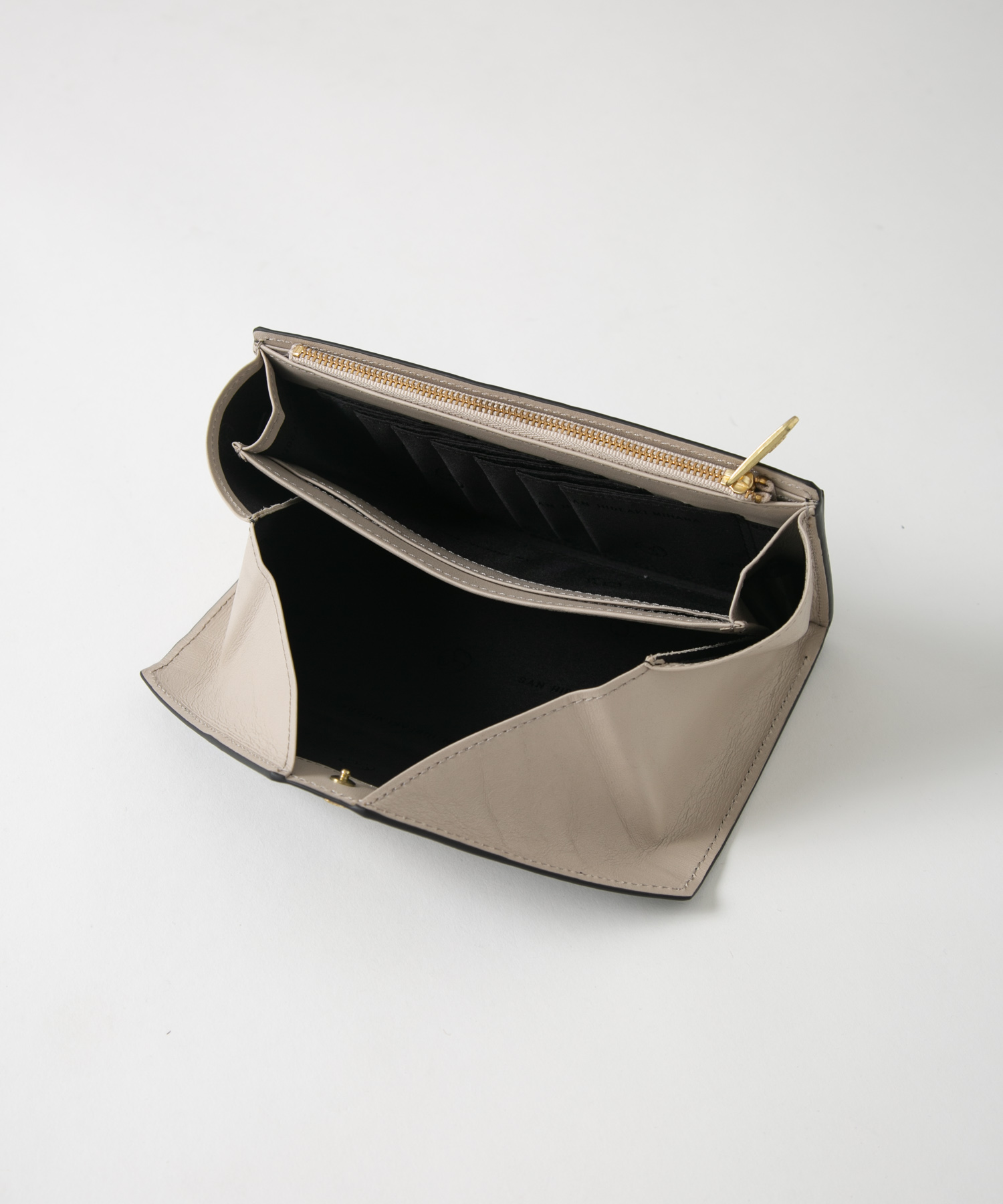 メール型長財布