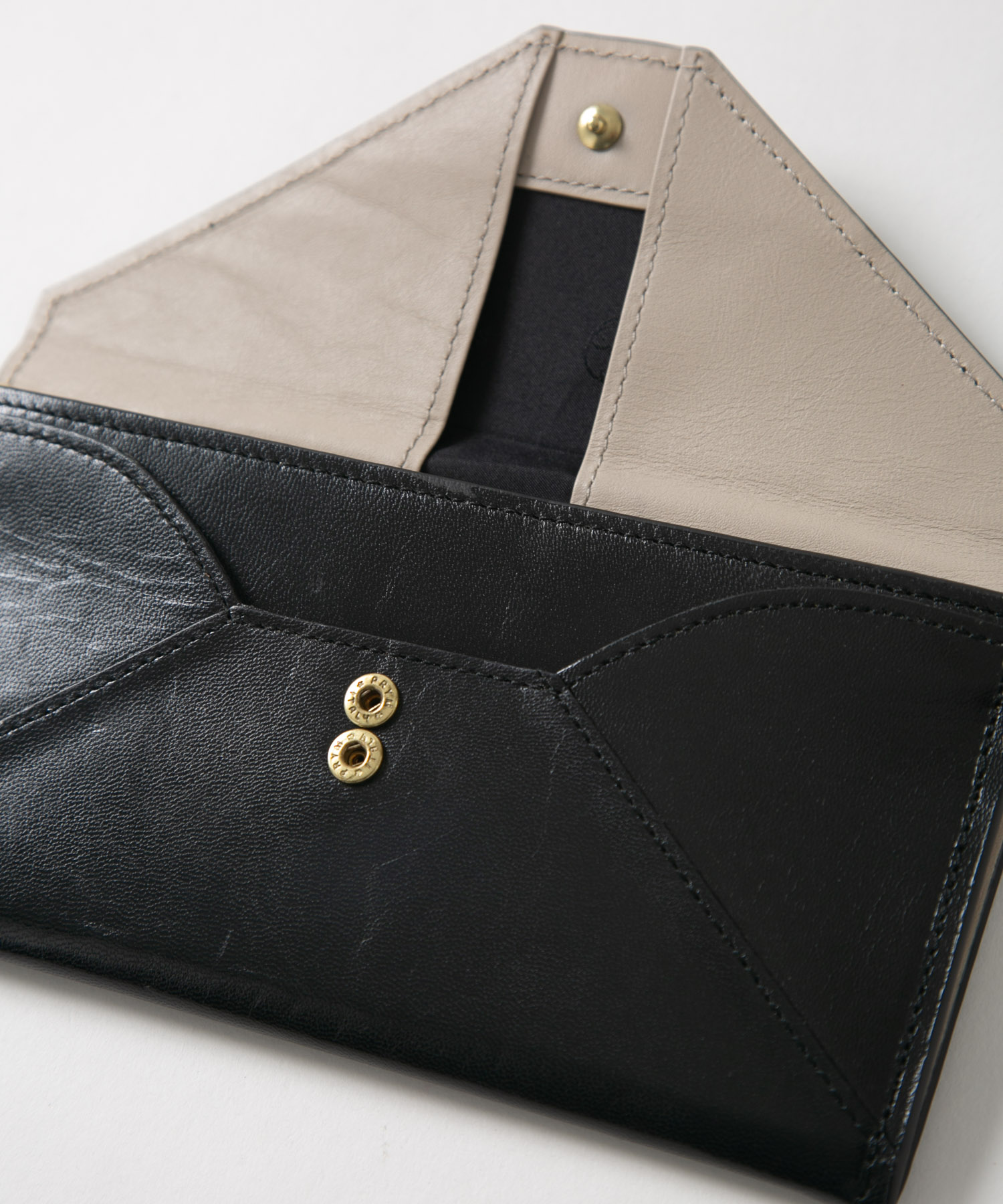 メール型長財布