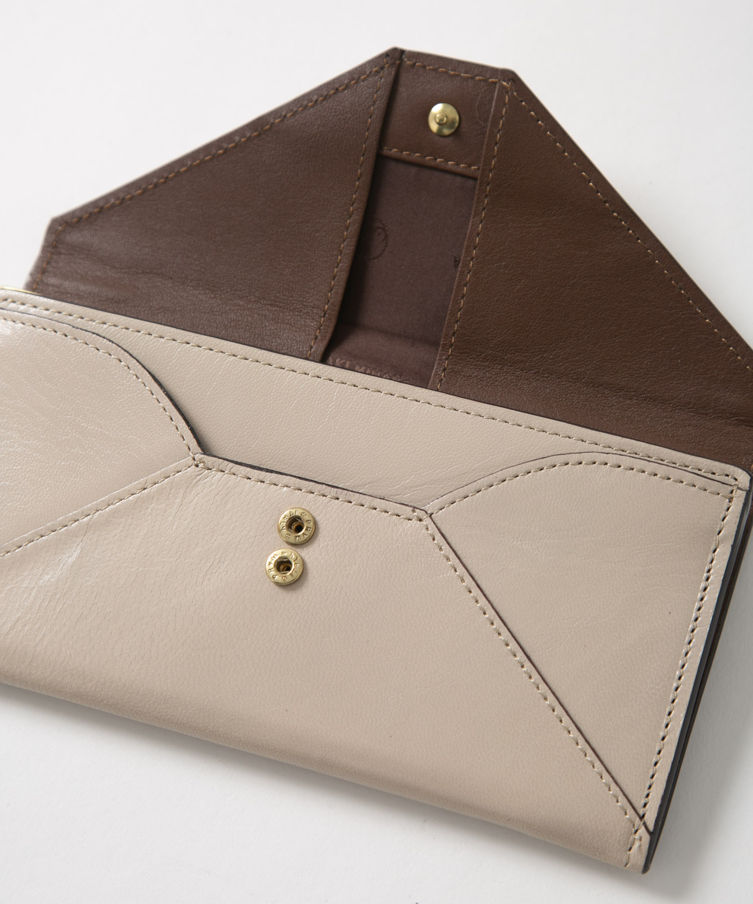 メール型長財布