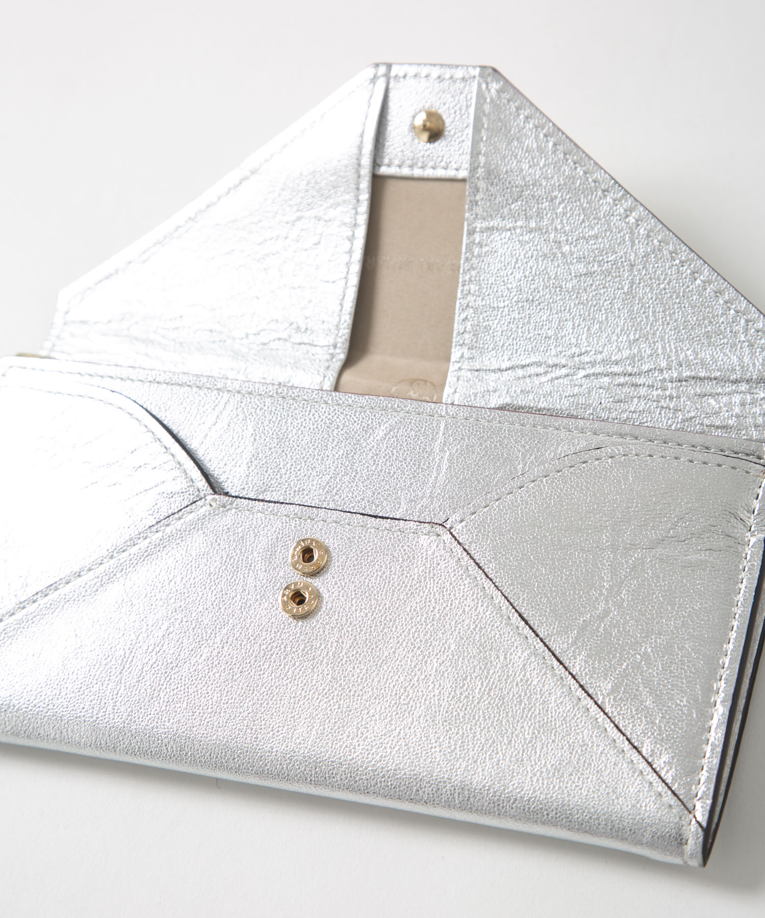 メール型長財布