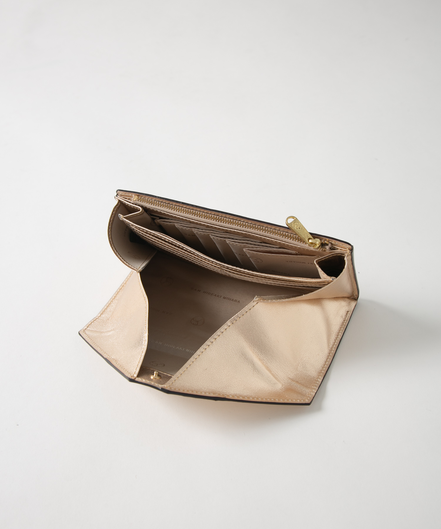 メール型長財布