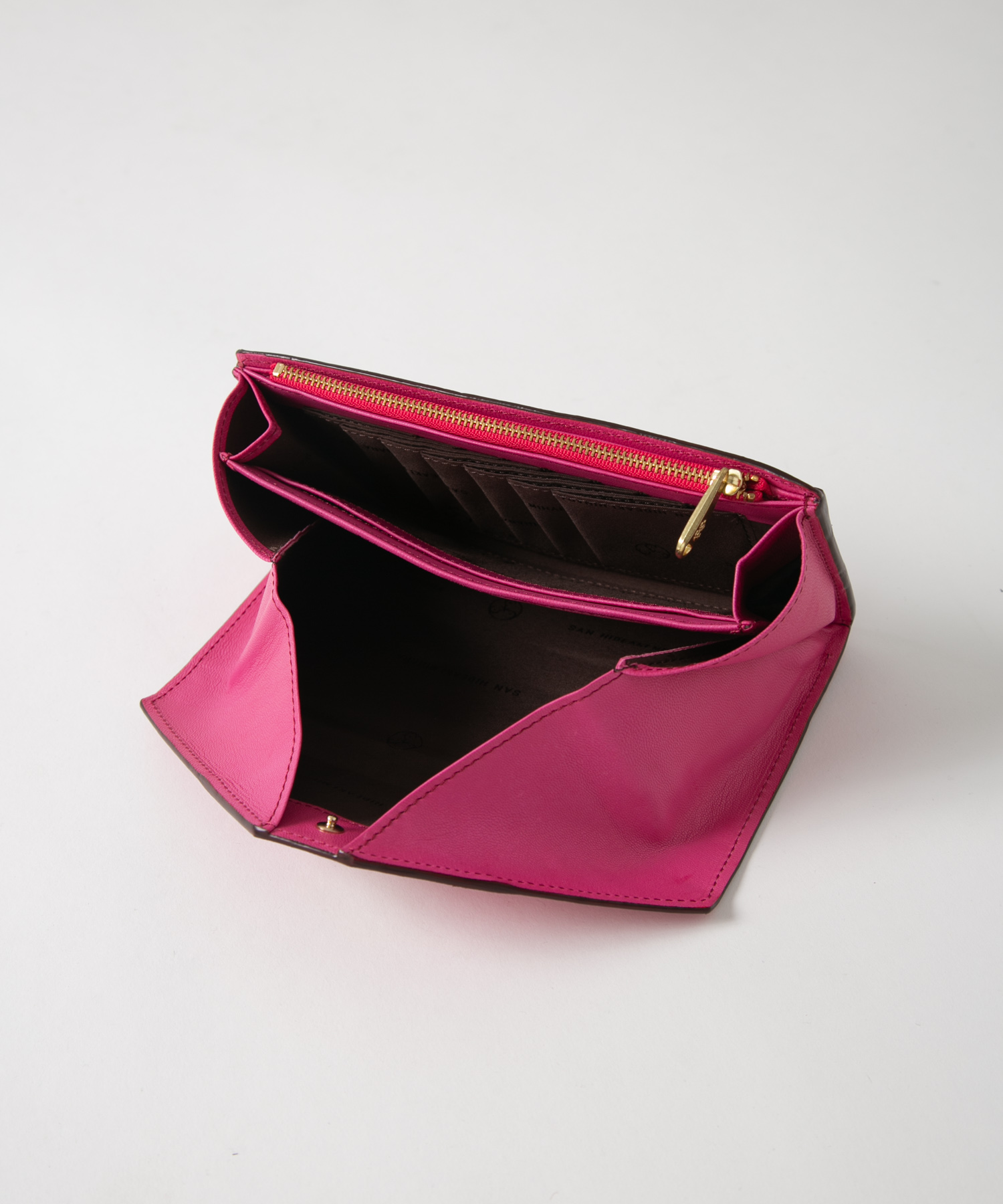 メール型長財布