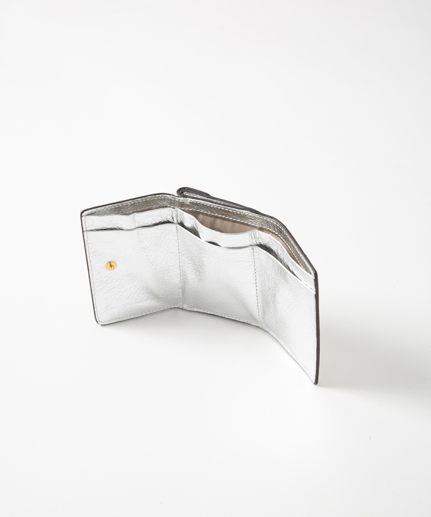 メール型三つ折り財布