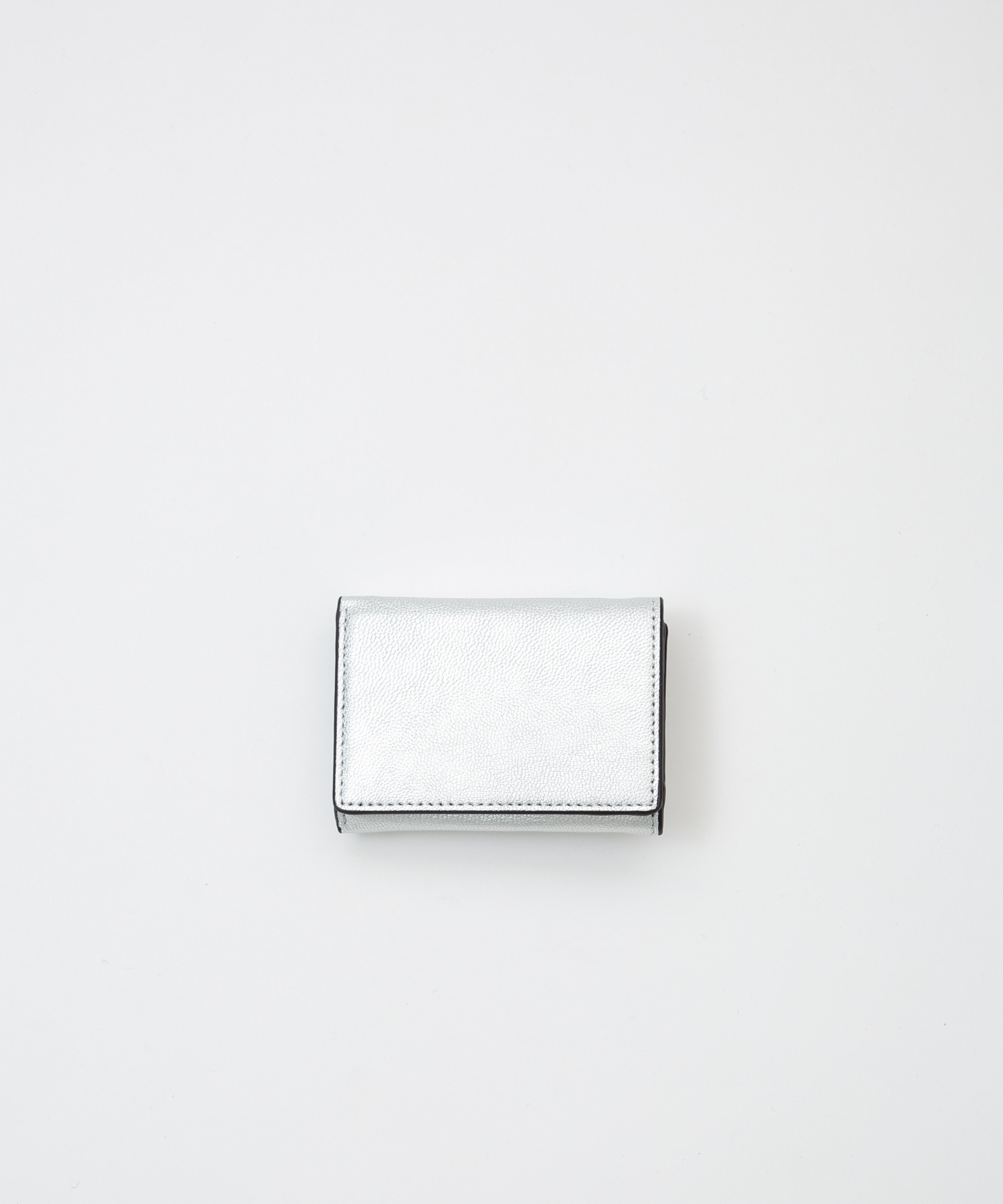 メール型三つ折り財布