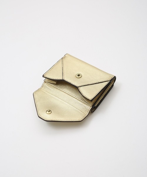 メール型三つ折り財布