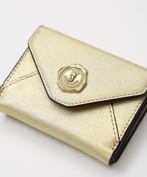 メール型三つ折り財布