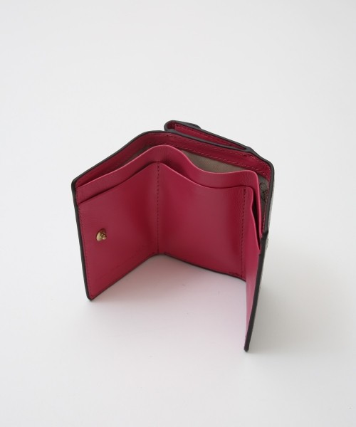 メール型三つ折りミニ財布/レオパード箔押し