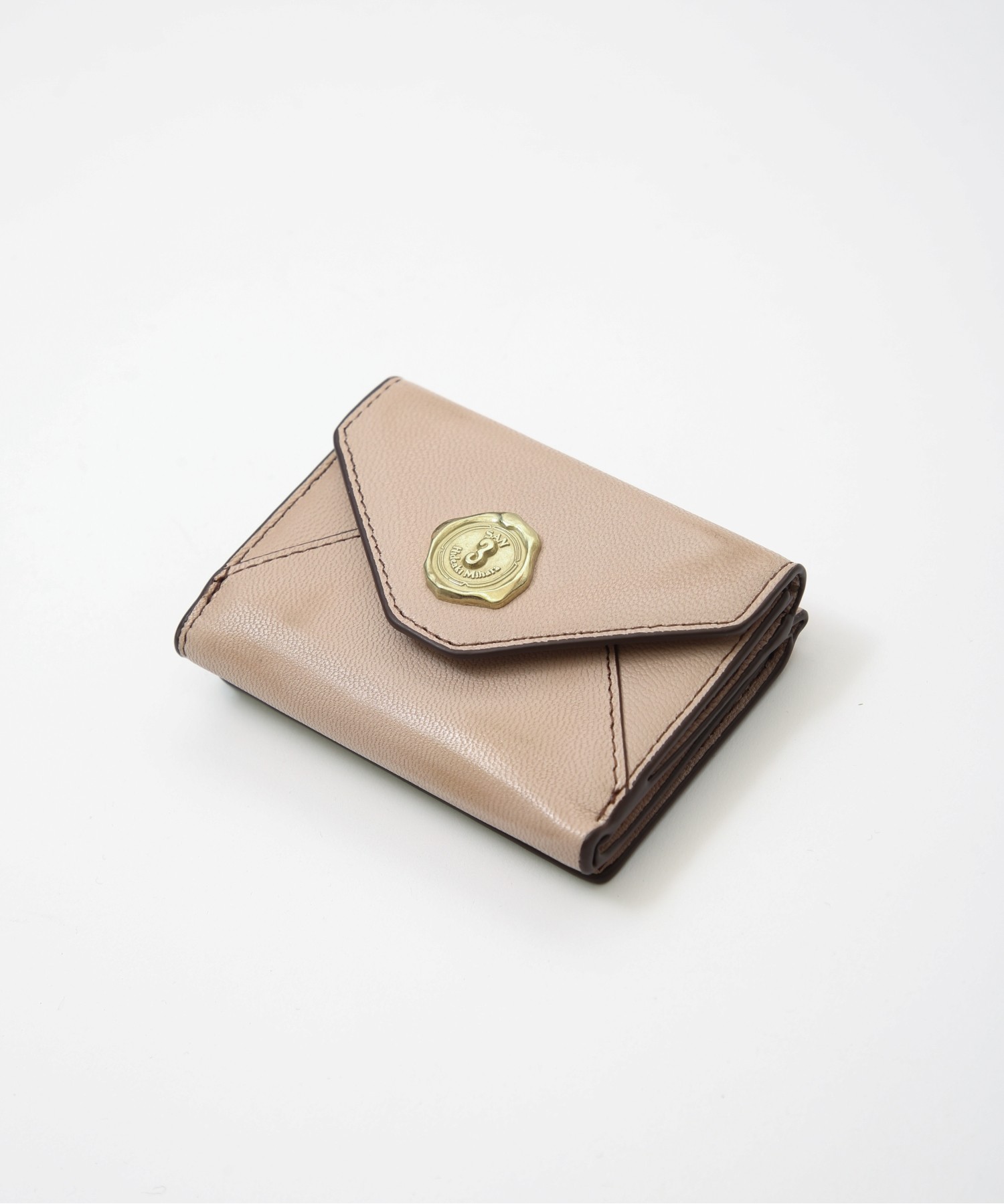 メール型三つ折り財布