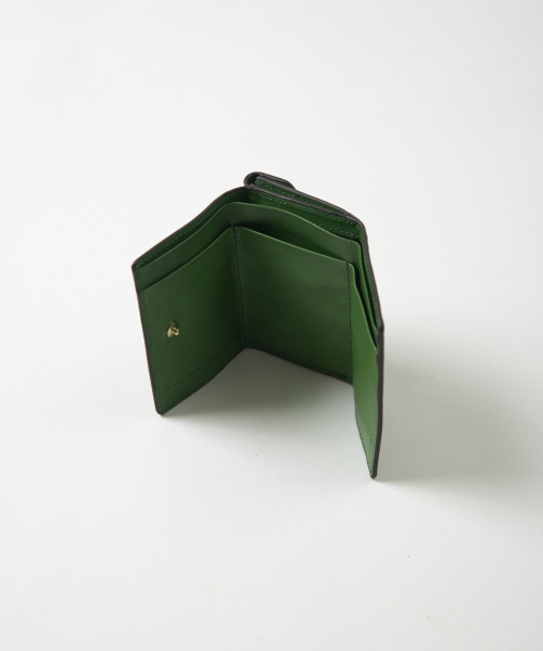 メール型三つ折り財布
