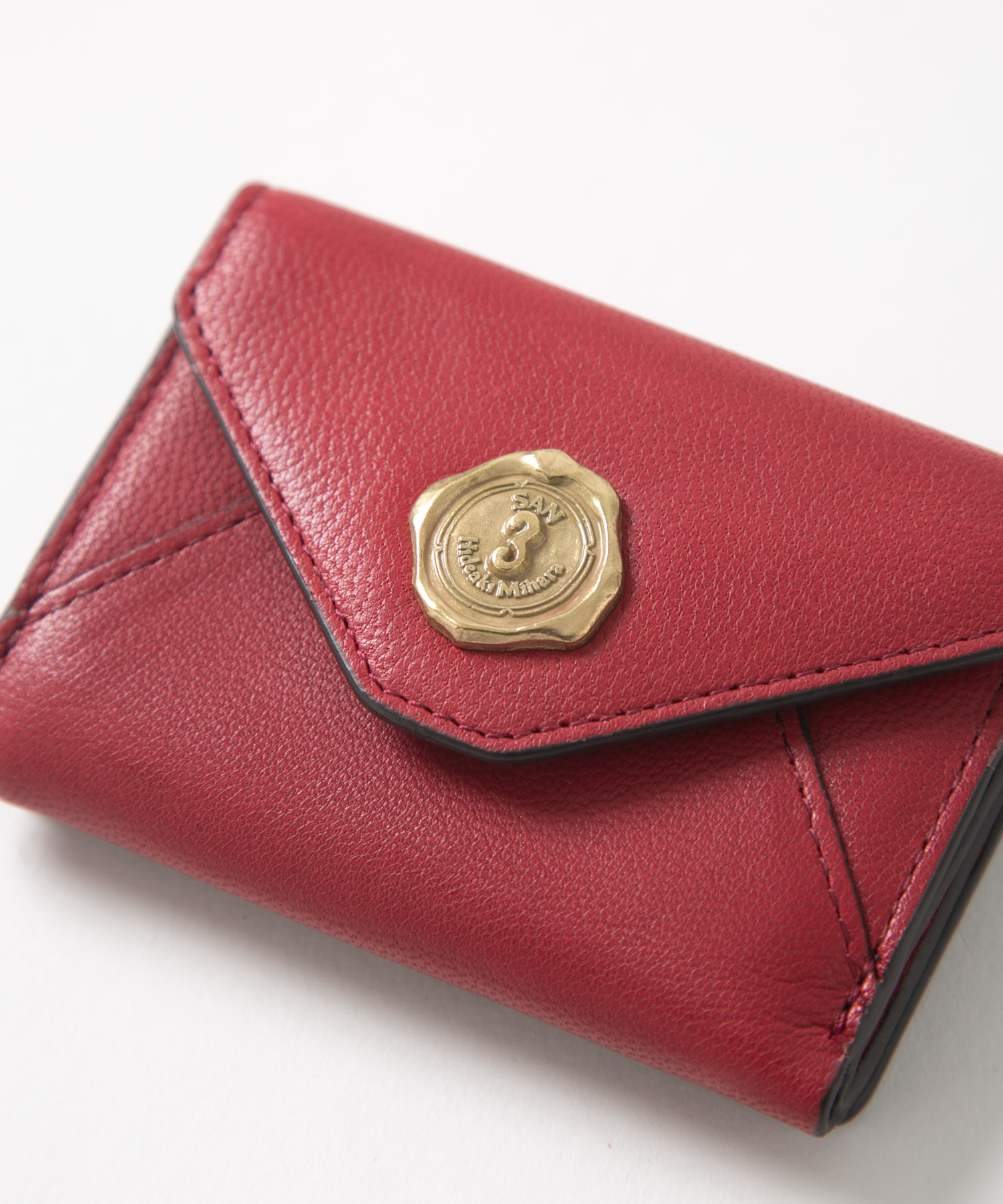 メール型三つ折り財布