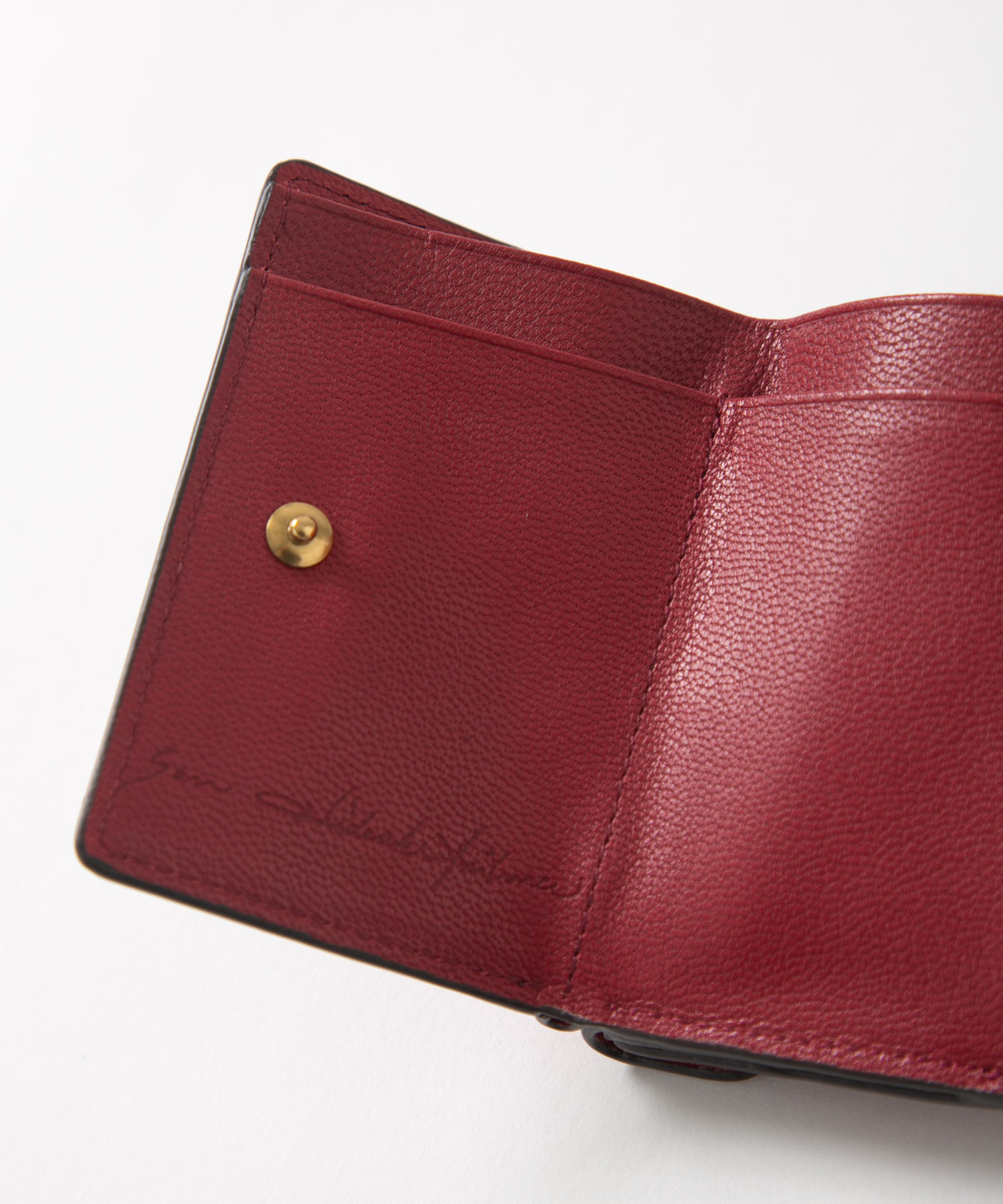 メール型三つ折り財布