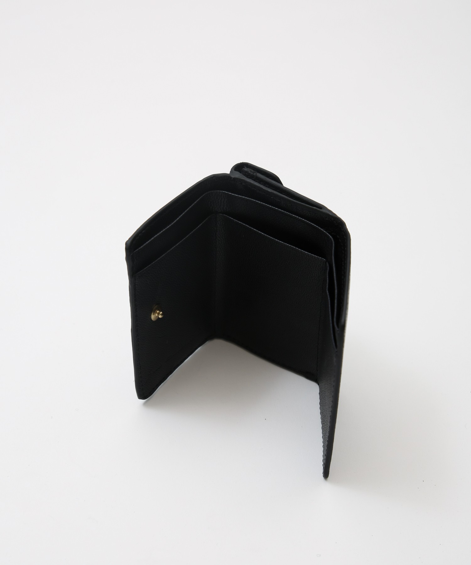 メール型三つ折り財布