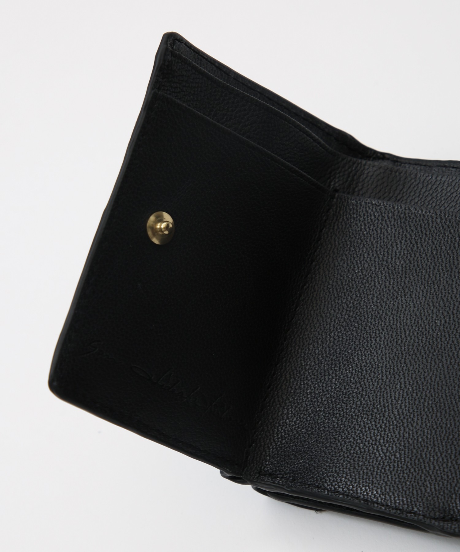 メール型三つ折り財布