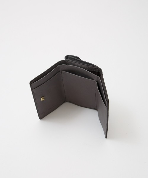 メール型三つ折り財布