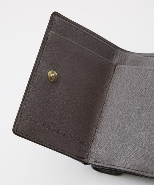 メール型三つ折り財布