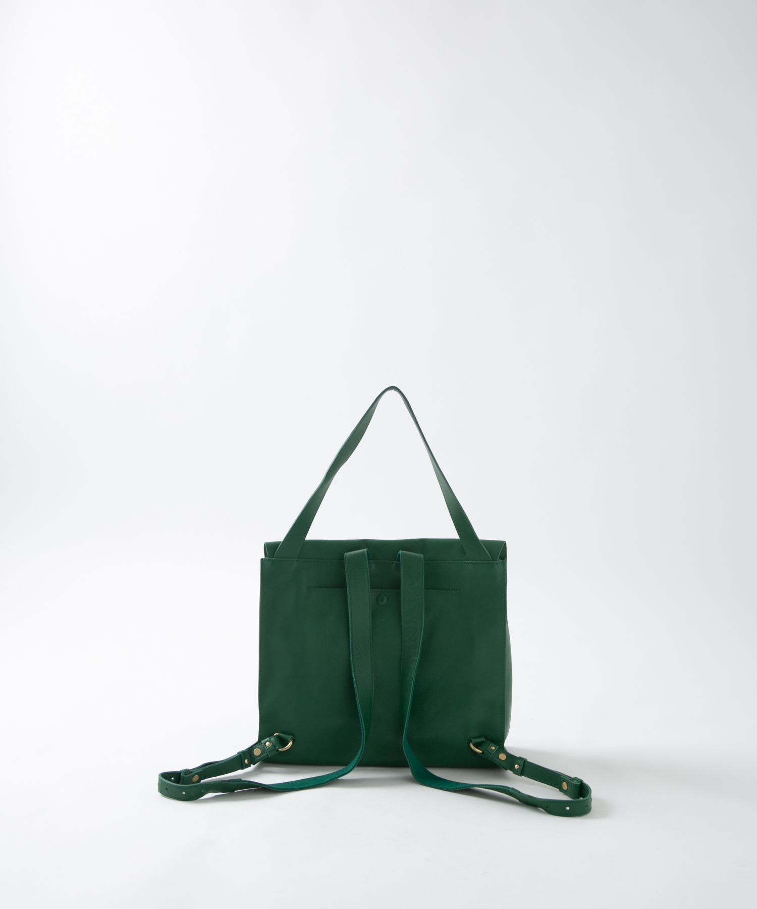 レザーリュックL