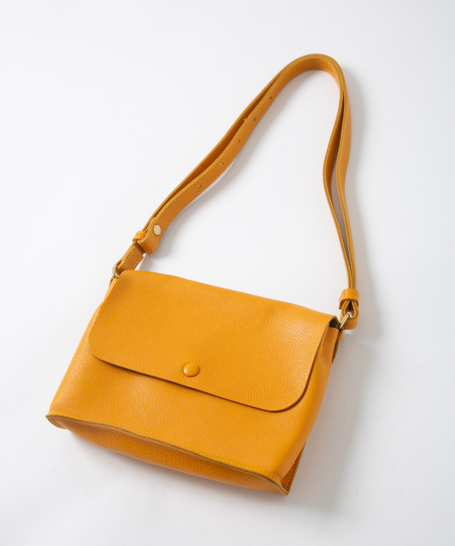 ショルダーポーチ