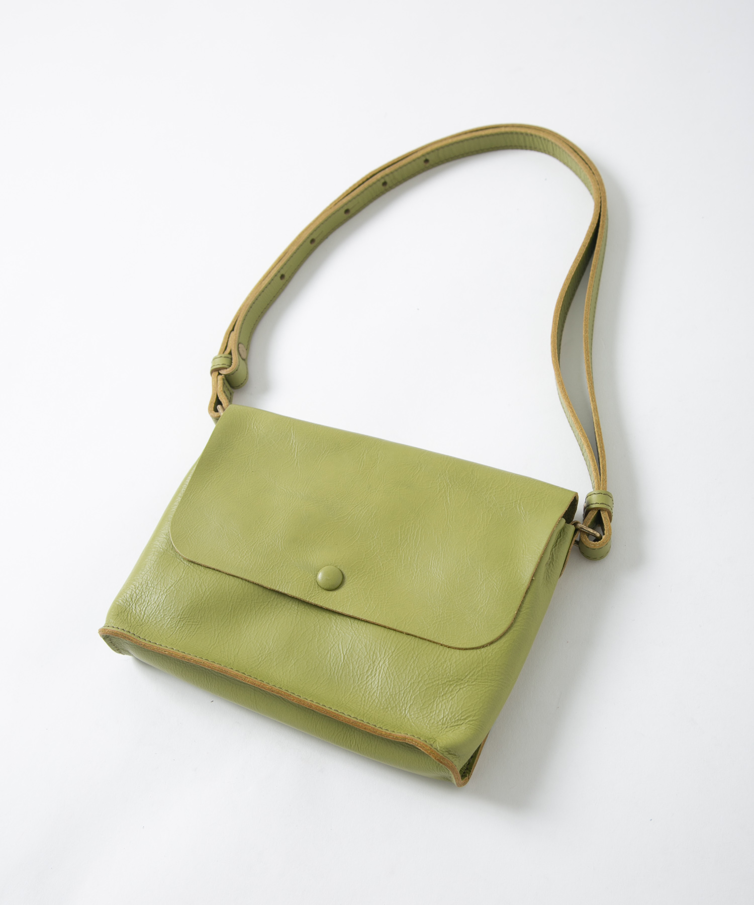 ショルダーポーチ