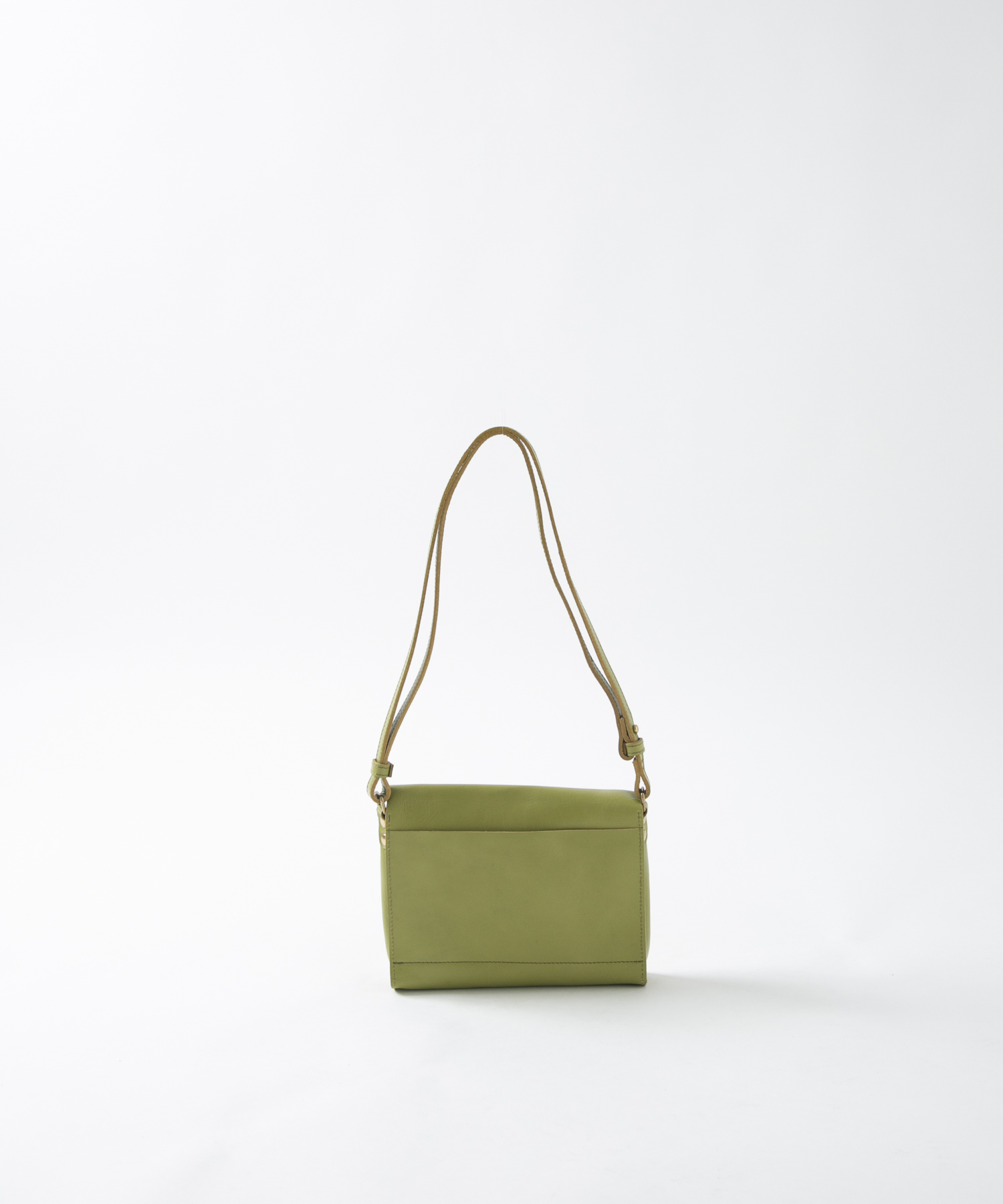 ショルダーポーチ