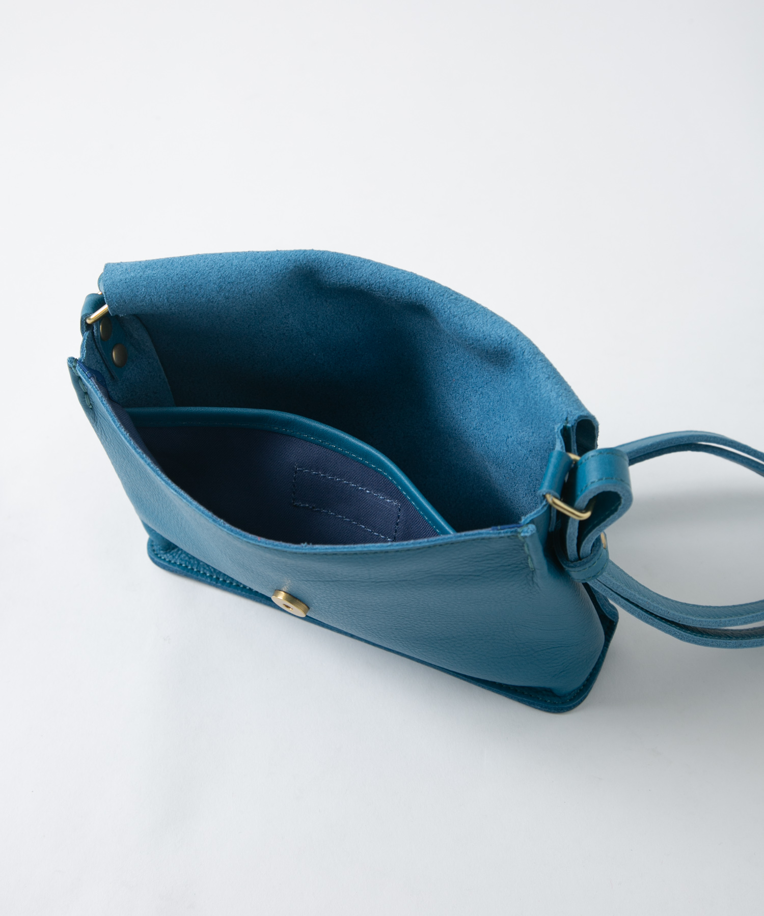 ショルダーポーチ