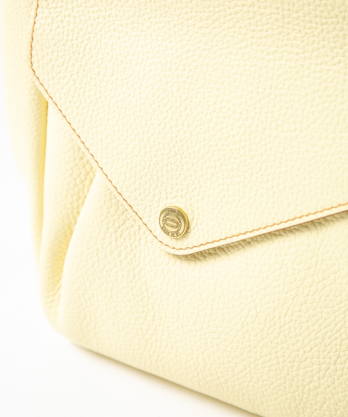 配色レザーリュック