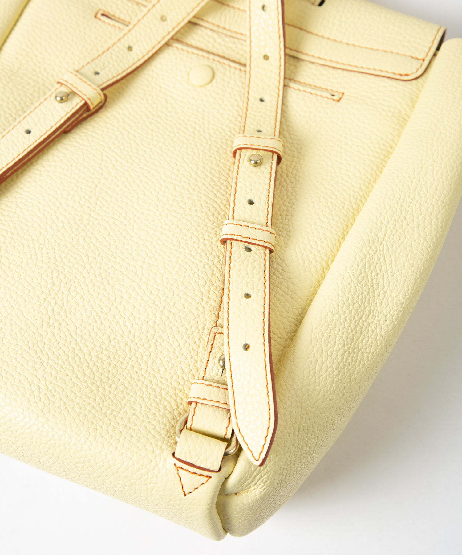 配色レザーリュック