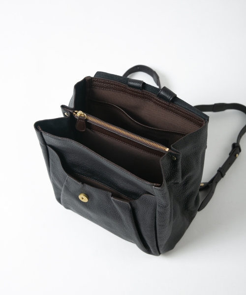 配色レザーリュック