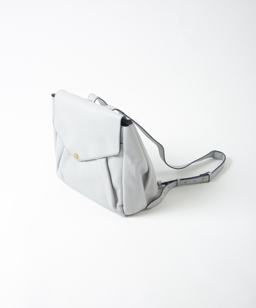 配色レザーリュック