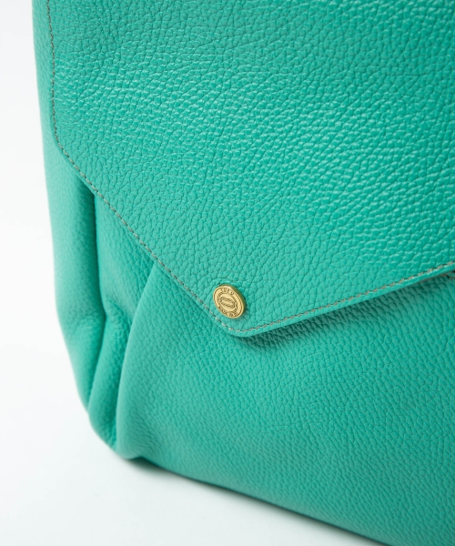 配色レザーリュック