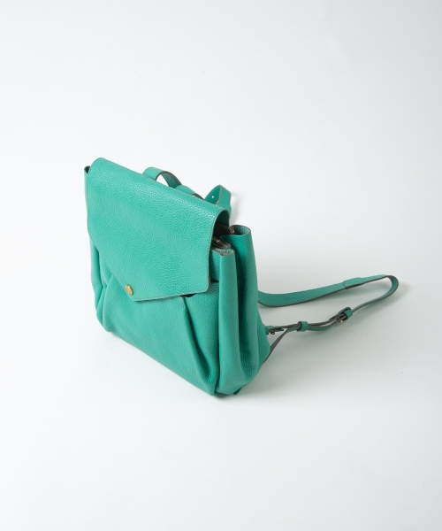 配色レザーリュック