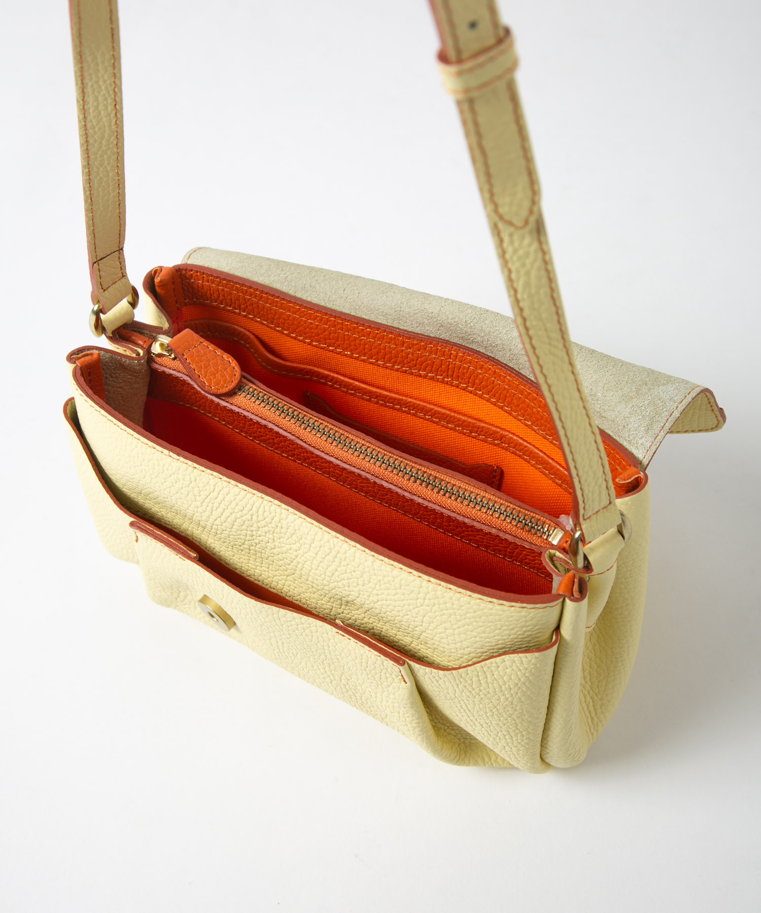 配色コンパクトショルダーバッグ